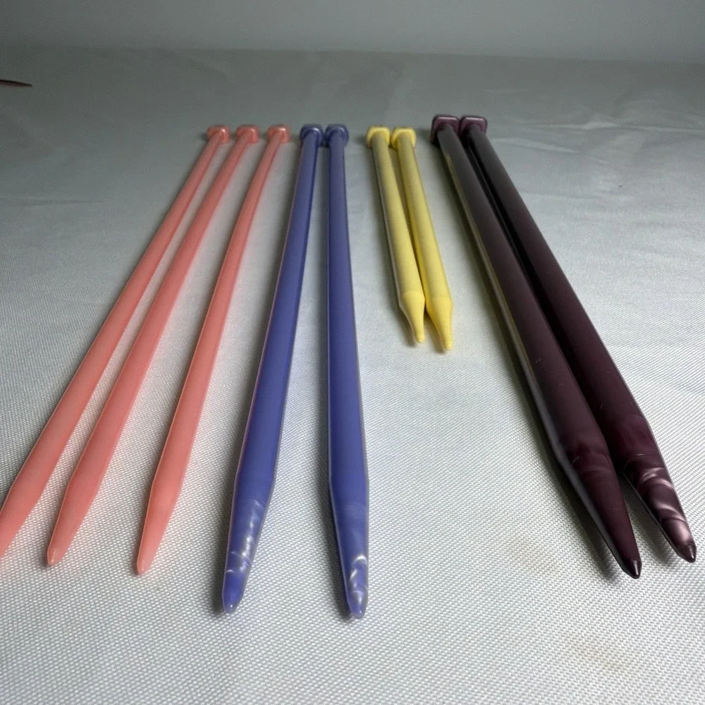 4 Pair VINTAGE JUMBO KNITTING NEEDLES US 10.5 6.5mm; US 13 9mm; US 17 12mm